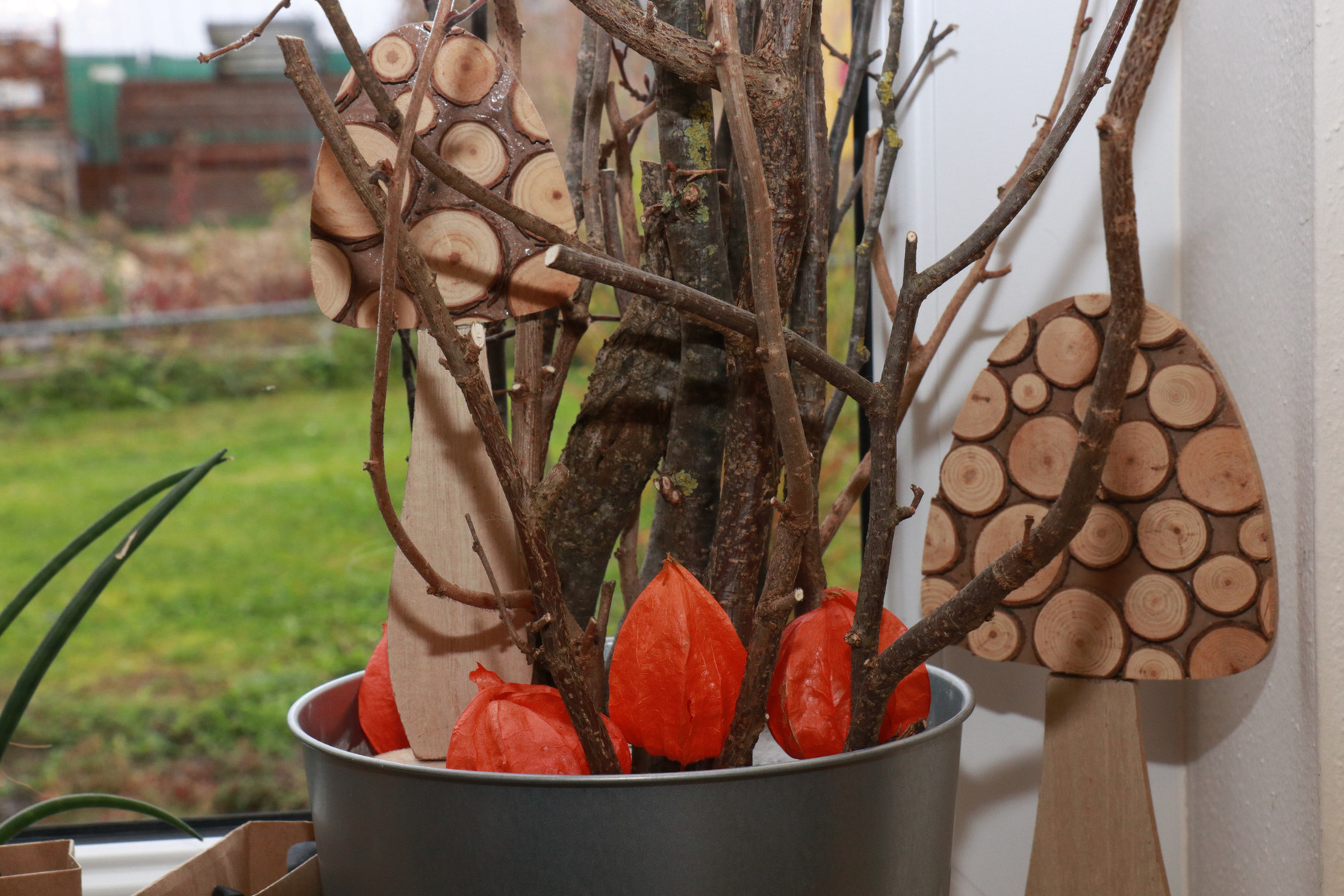 Blumen im Friseur Kopfarbeit